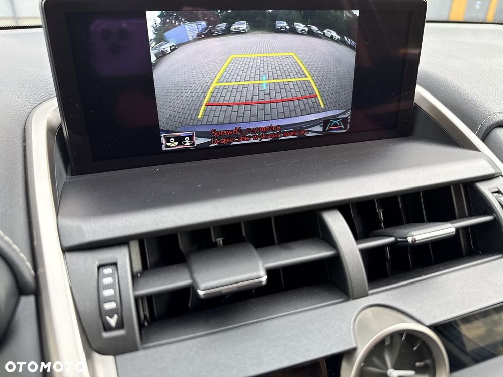 Lexus NX 300h F Impression AWD - 20