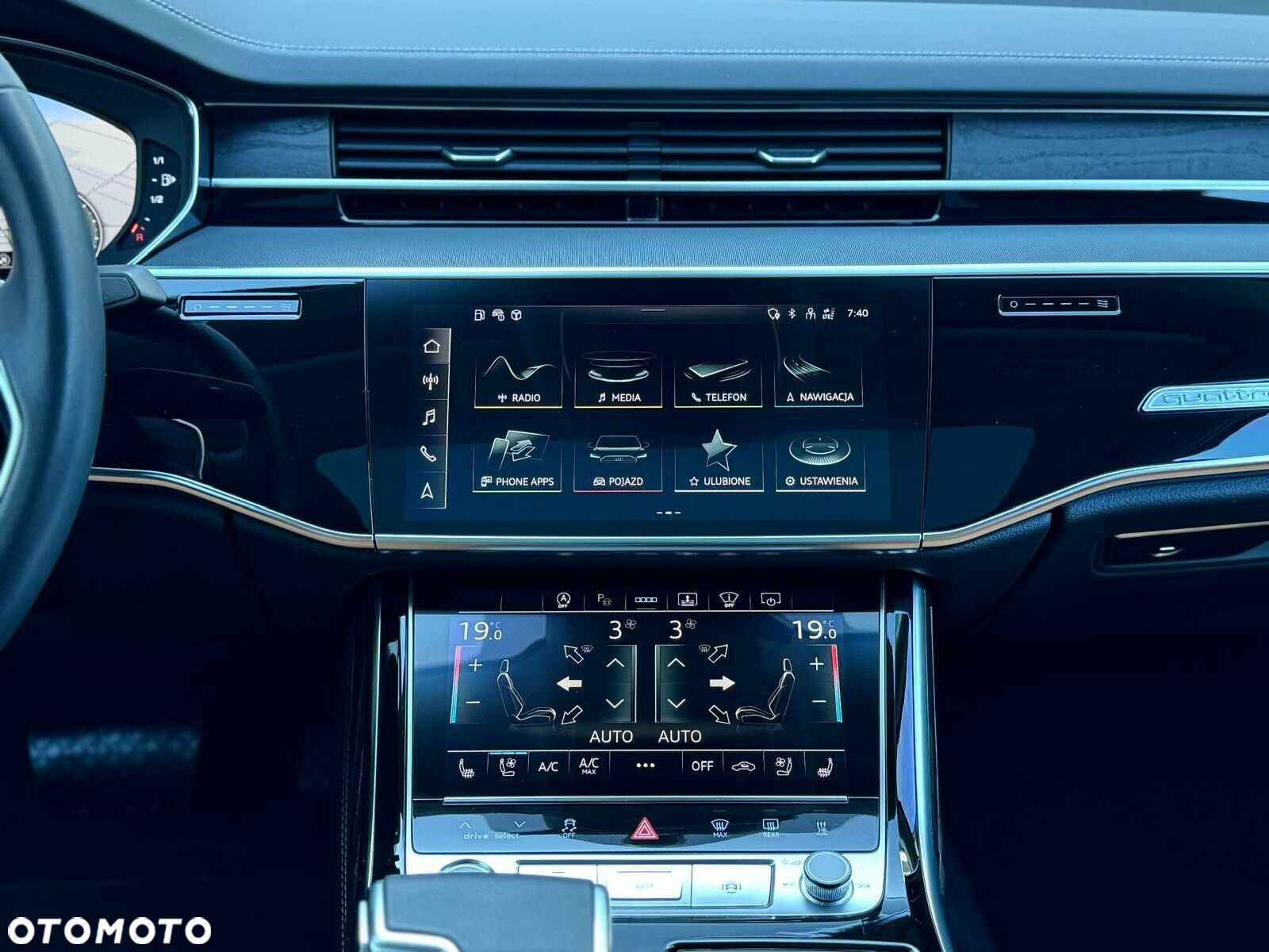 Audi A8 - 27
