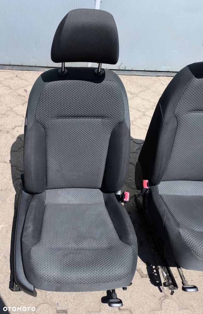 Jetta VI fotel przedni przód podgrzewany Europa Golf VI stan bdb 2010-18r Volkswagen - 2