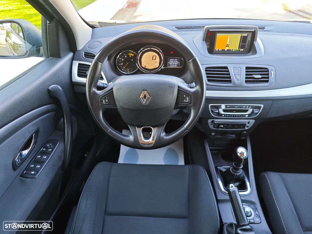 Renault Mégane Sport Tourer 1.5 dCi Dynamique S SS - 11