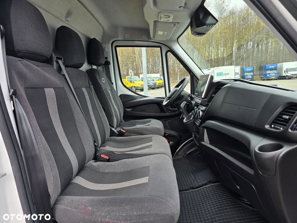 Iveco PARTNER DAILY 35S18 - 21