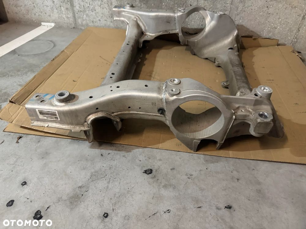 Sanki przednie Mercedes C klasa w206 - 3