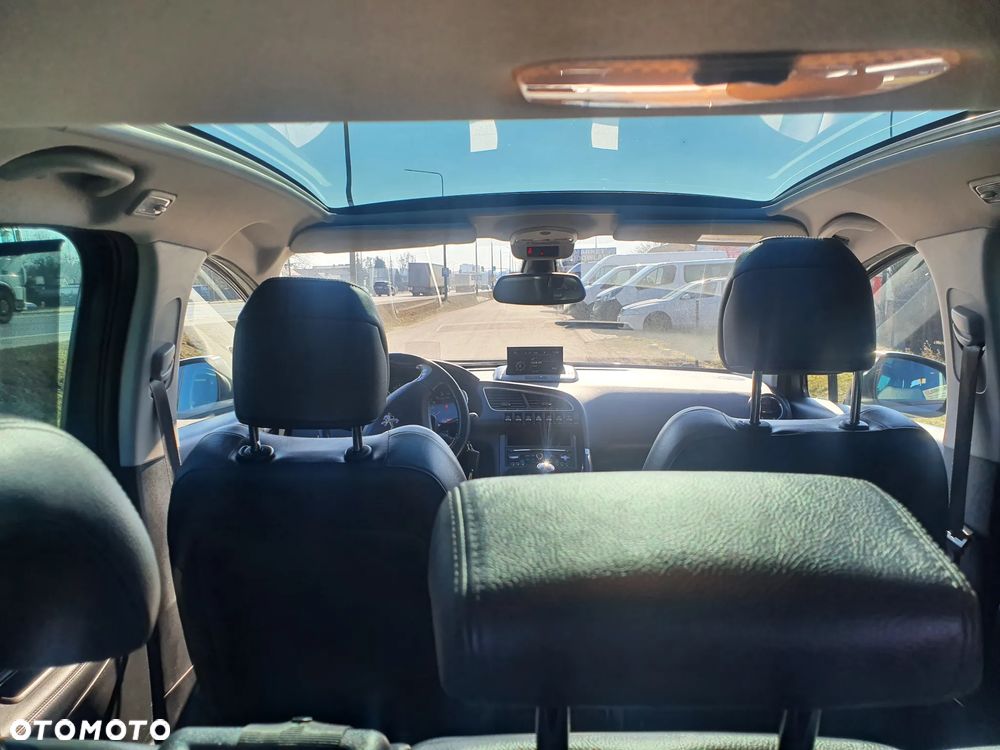 Peugeot 3008 HDi FAP 150 Platinum - 26