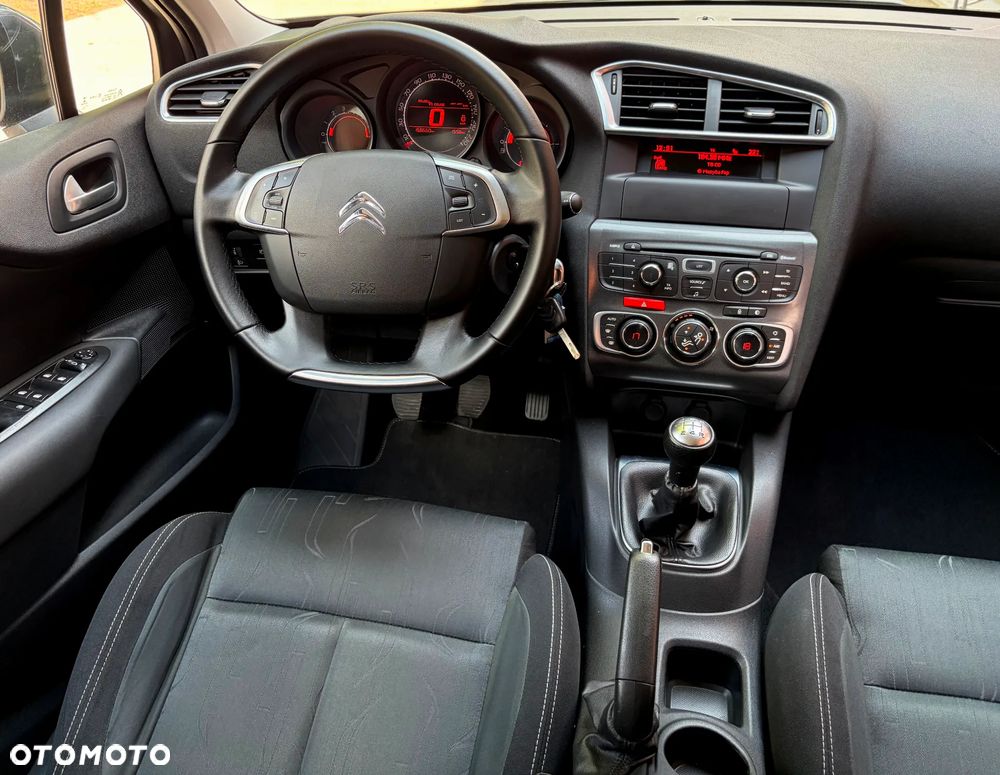 Citroën C4 VTi 95 Selection - 15