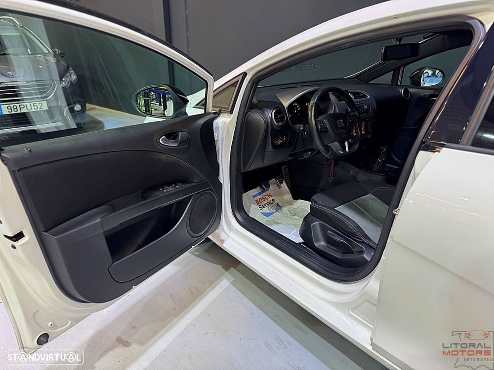 SEAT Leon 2.0 TSI Cupra R - 14