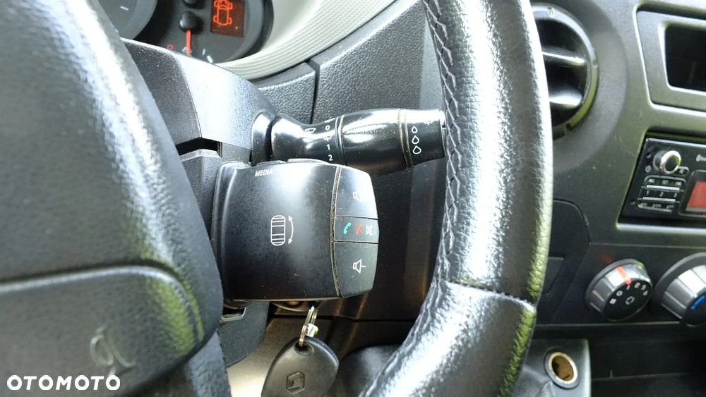 Renault Master - 36