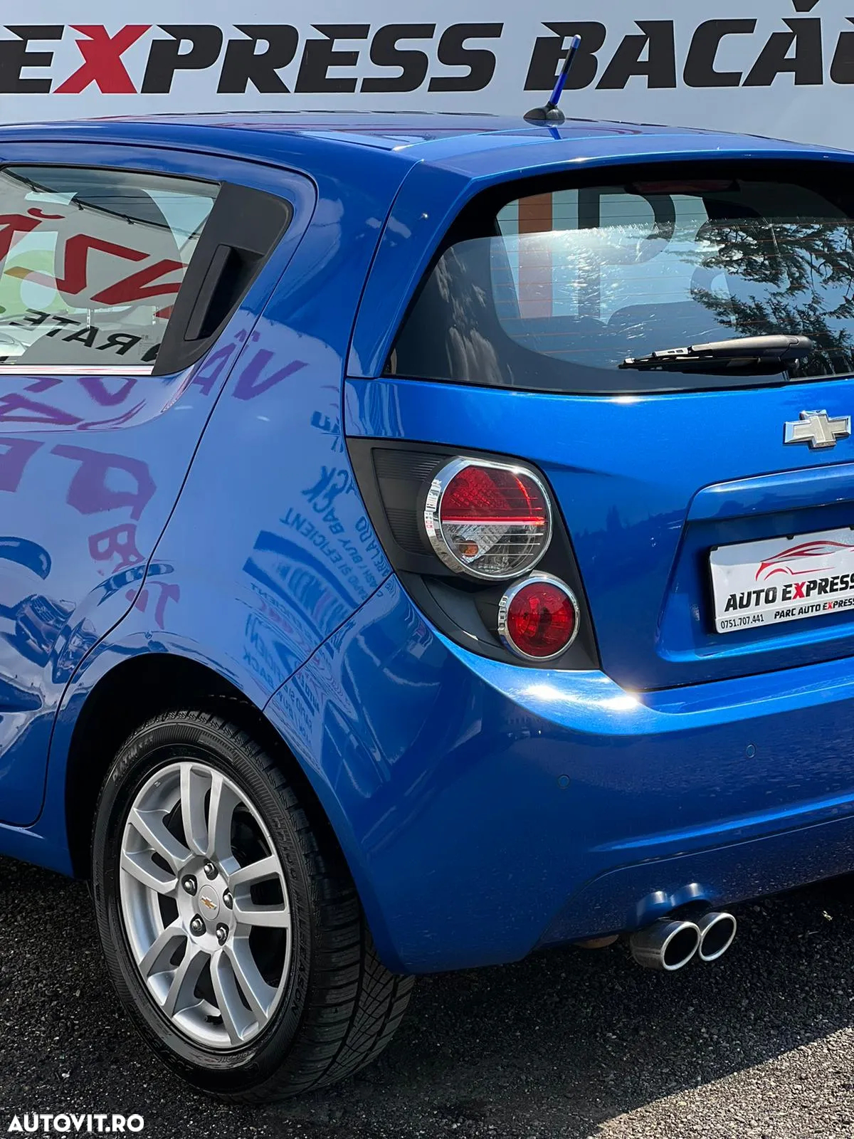 Chevrolet Aveo 1.6 LTZ - 22