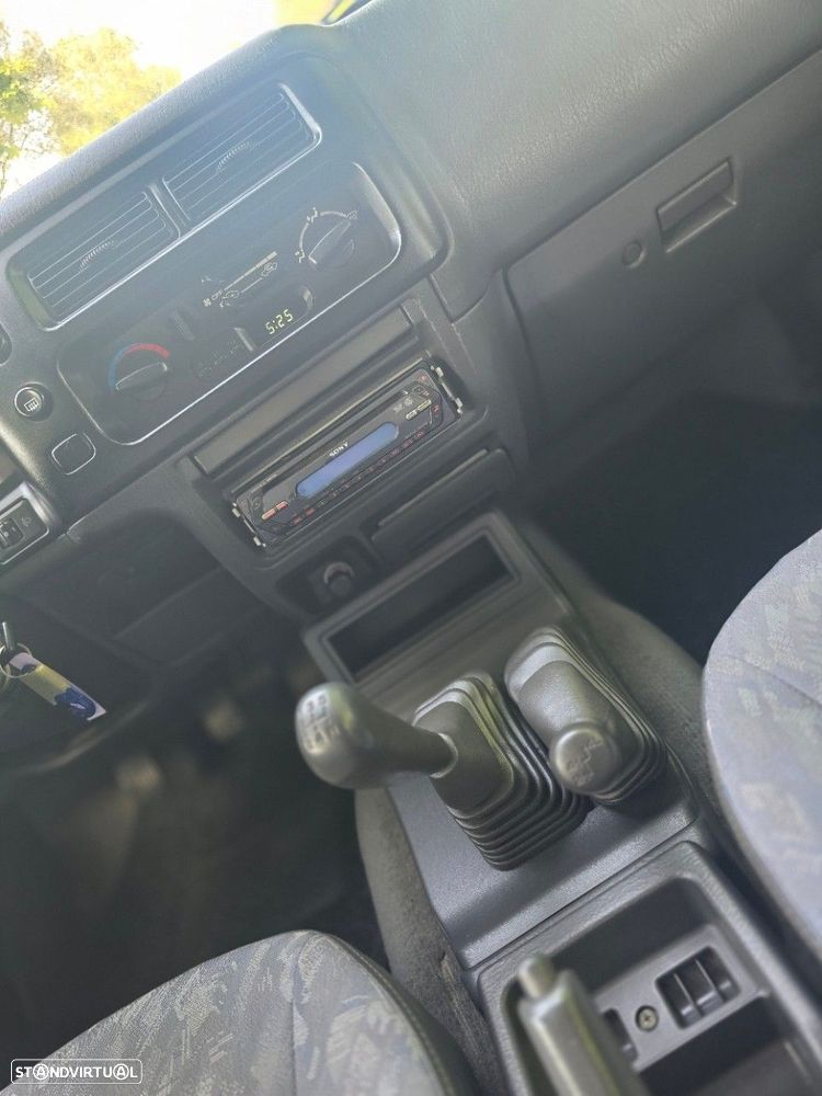 Mitsubishi L200 2.5 TD Club - 9
