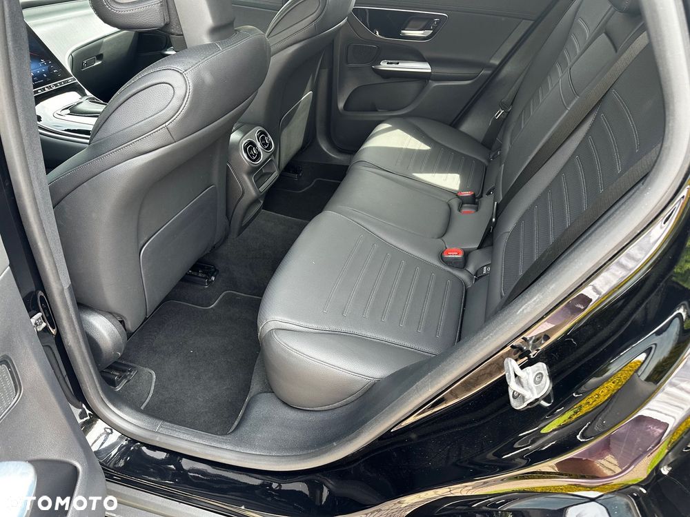 Mercedes-Benz GLC - 19