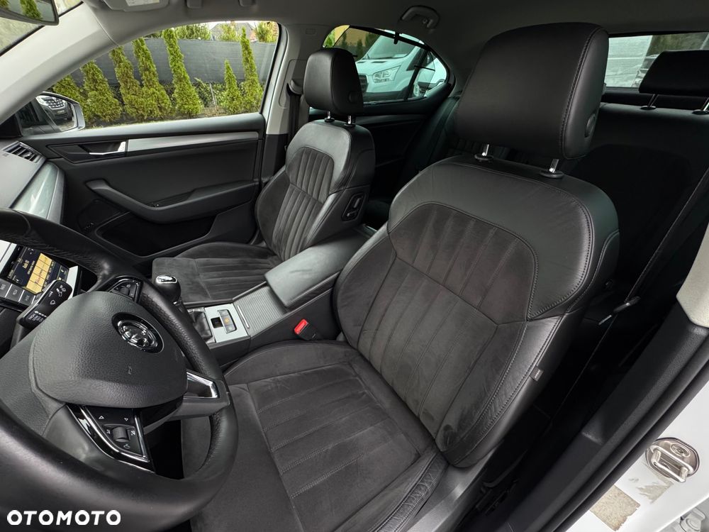 Skoda Superb 2.0 TDI Style - 14