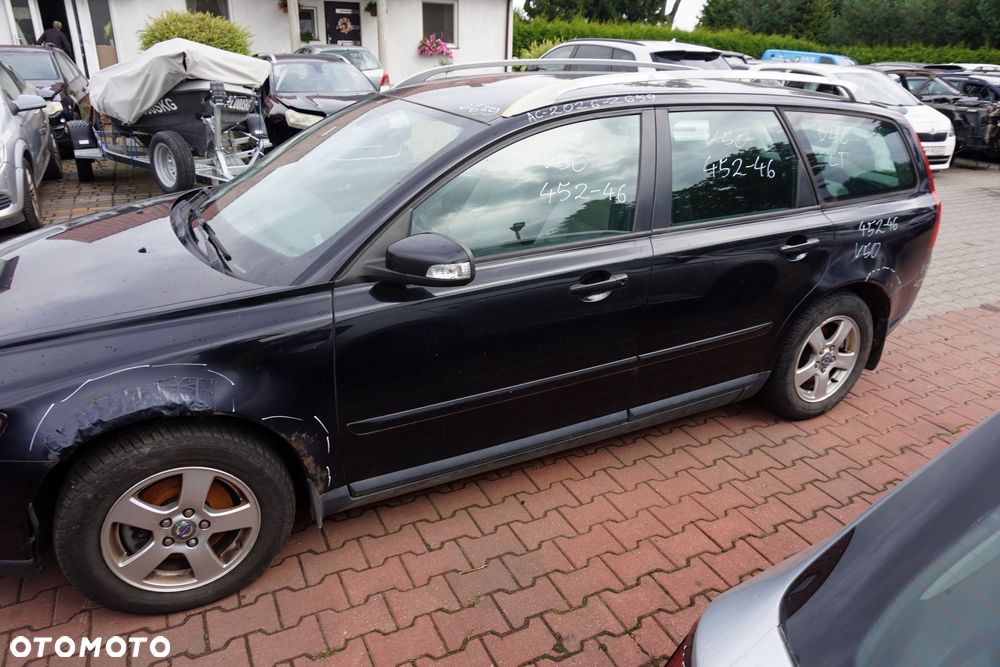 VOLVO V50 LIFT KOMBI 2007 452-46 1.6 D D4164T 109KM MTX75 CZARNY na części - 2