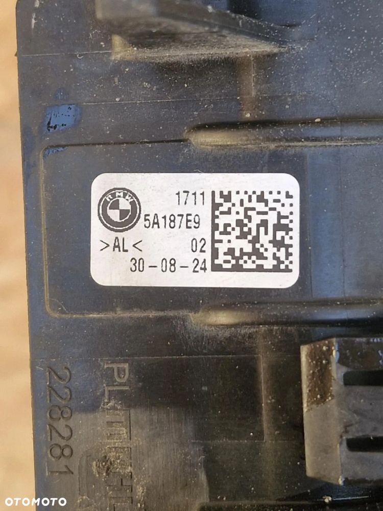 BMW 5 G60 2024 2,0 HYBRYDA PLUG-IN 140KW AUTOMAT CHŁODNICE WODY  5A187E7/5A187E9 - 12