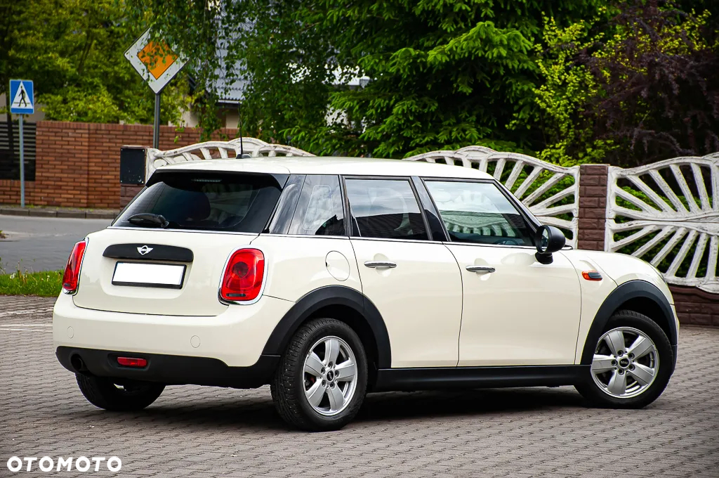 MINI ONE Standard - 18
