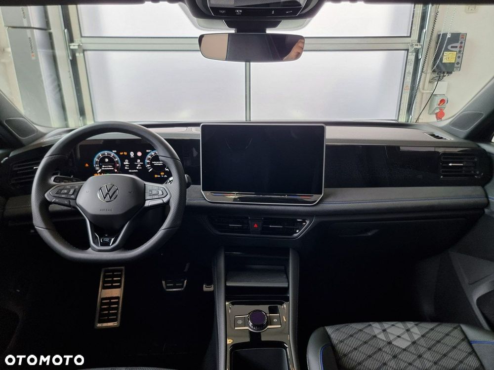 Volkswagen Tiguan - 19