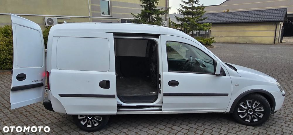 Opel Combo - 8