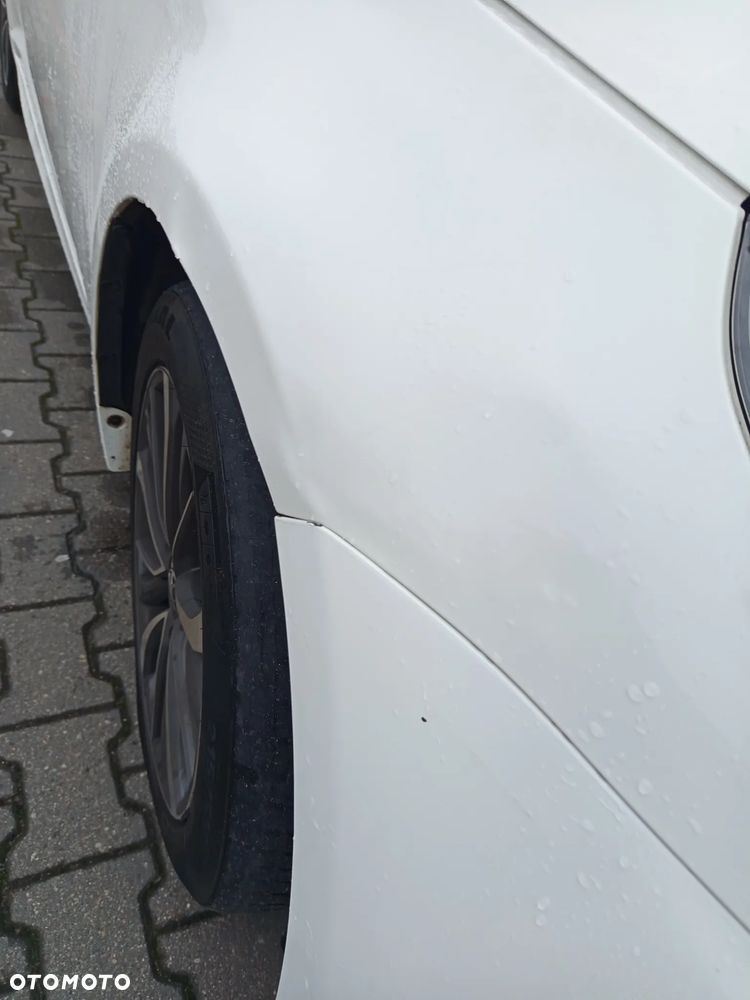 Toyota Avensis 2.0 D-4D Premium - 14