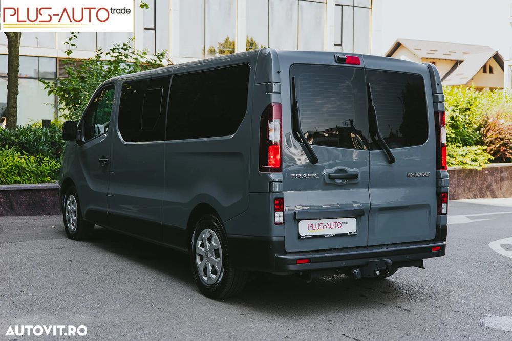 Renault Trafic Combi 2.0 Blue dCi 150 S&S L2 8+1 Zen - 8