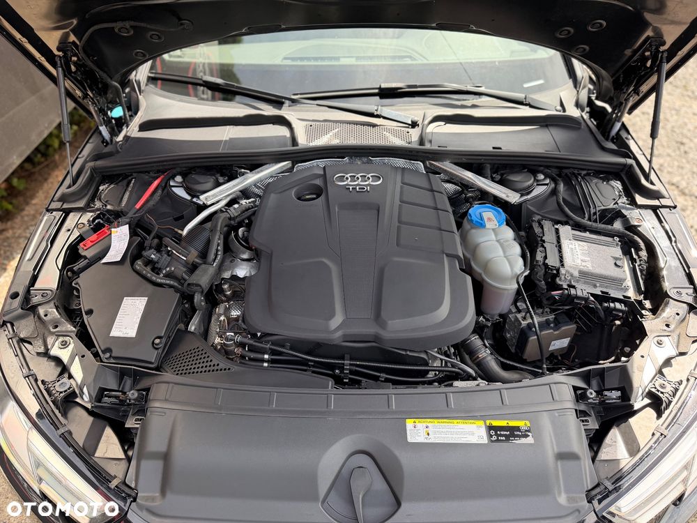 Audi A4 Avant 2.0 TDI DPF clean diesel quattro S tronic S line Sportpaket - 28