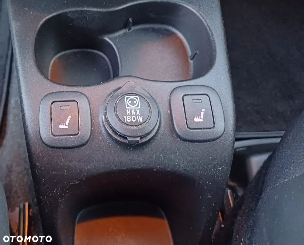 Fiat Panda 1.0 GSE Hybrid GARMIN - 8