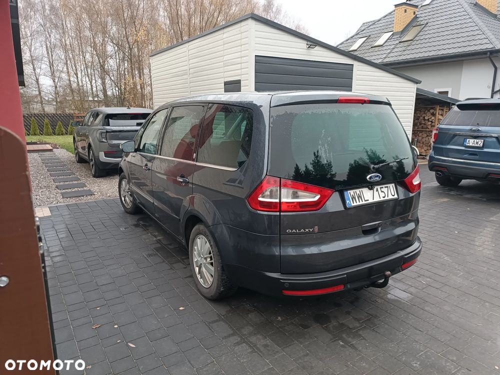 Ford Galaxy 2.0 Ghia - 4