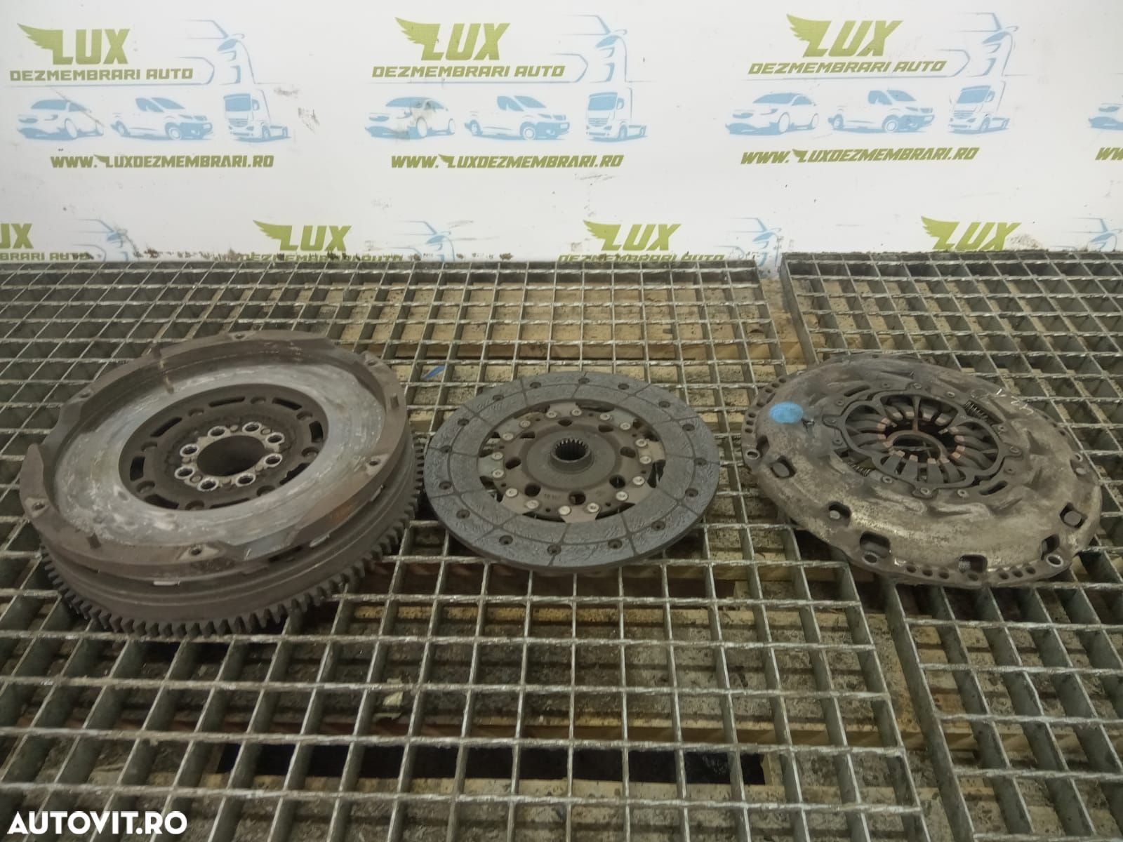 Kit ambreiaj volanta cu masa dubla 2.2 d 2ad-fhv 31250-0w070 Toyota A - 1