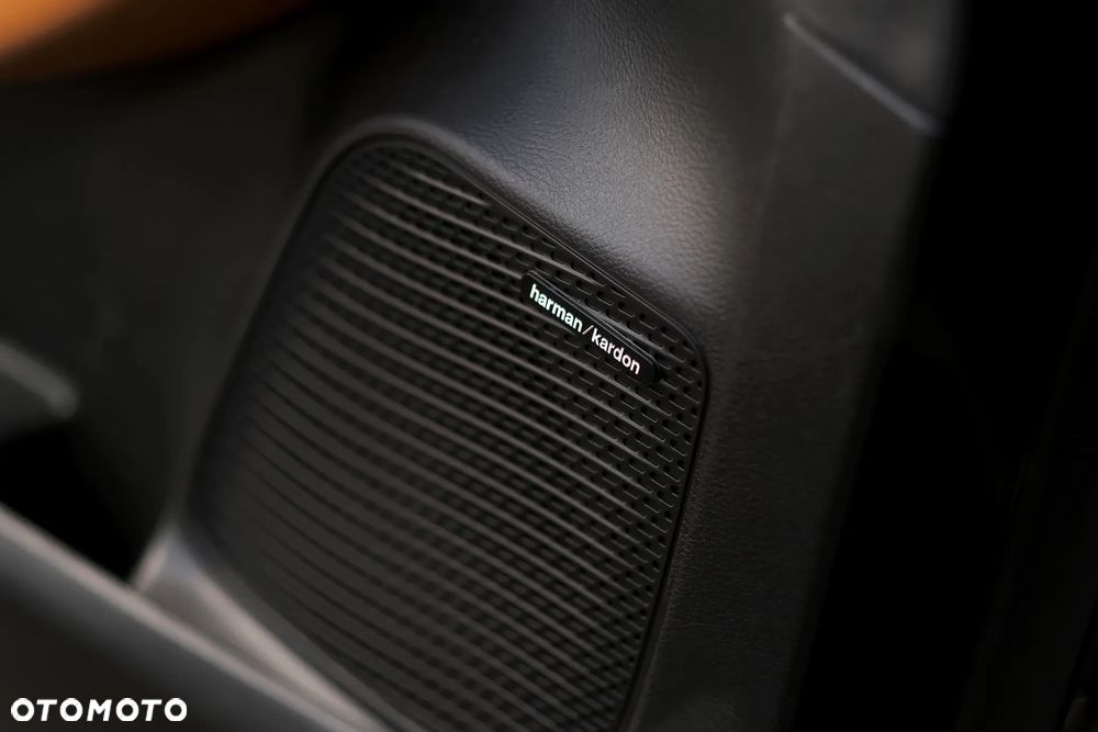 Chrysler Pacifica - 15