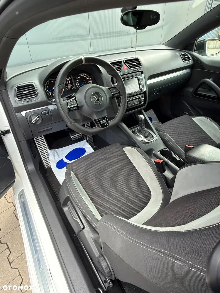 Volkswagen Scirocco 2.0 TSI R DSG - 16