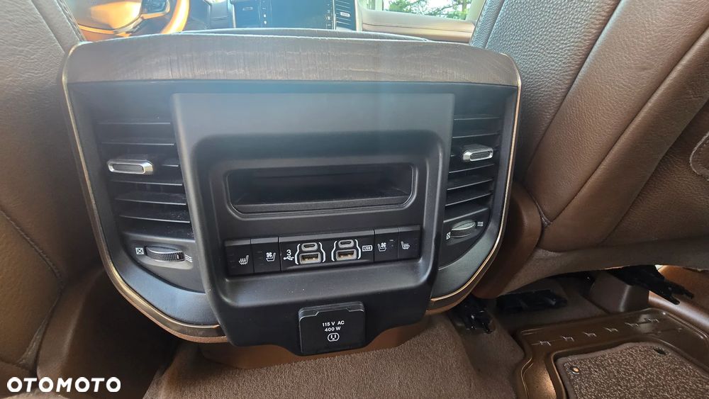 RAM 1500 5.7 Crew Cab Longhorn - 21
