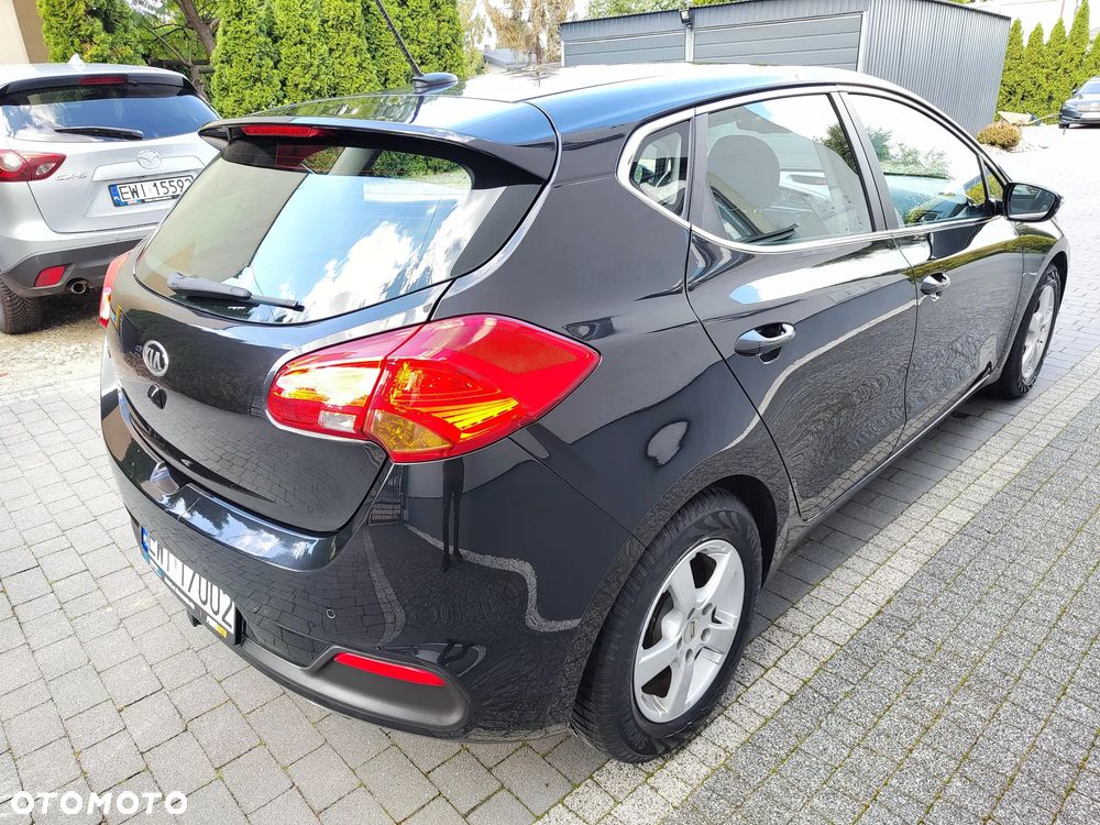 Kia Ceed 1.6 GDI Platinum Edition - 11