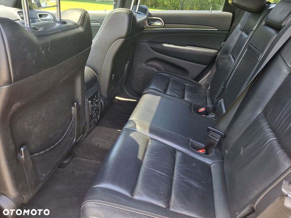 Jeep Grand Cherokee - 15