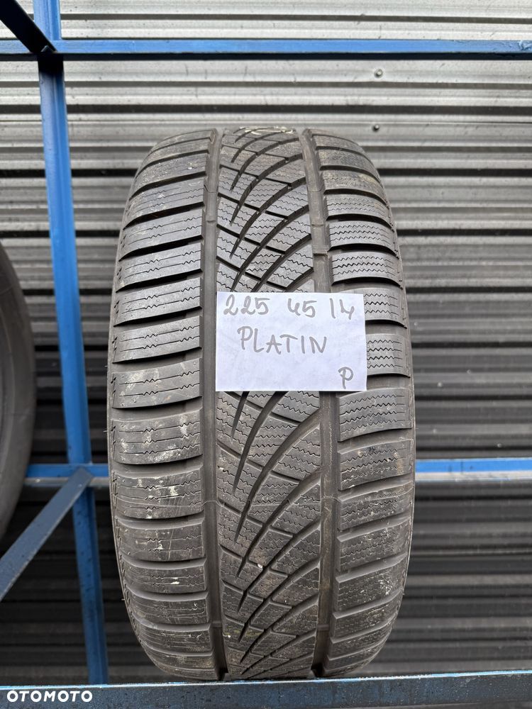 Pojedyncza Opona Całoroczna 225/45/17 Platin Allseason - 1