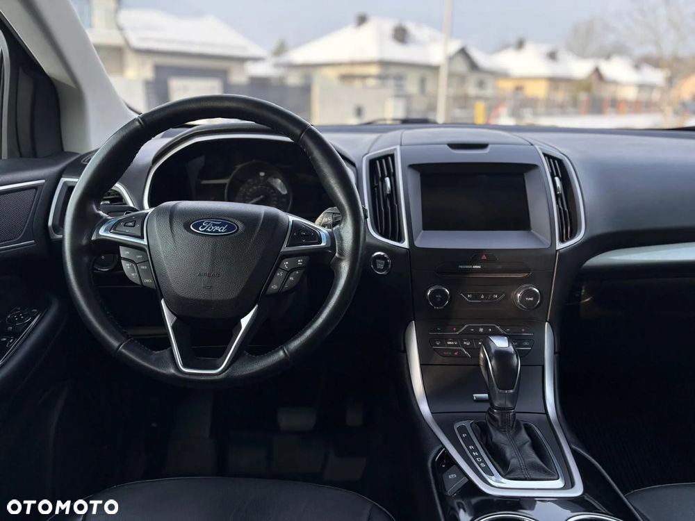 Ford Edge - 31