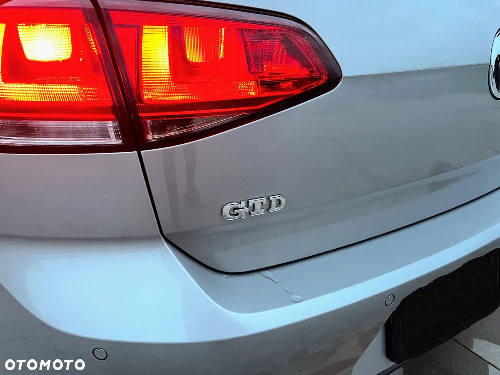 Volkswagen Golf 1.6 TDI (BlueMotion Technology) Comfortline - 6