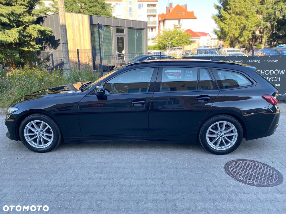 BMW Seria 3 318i Advantage - 8