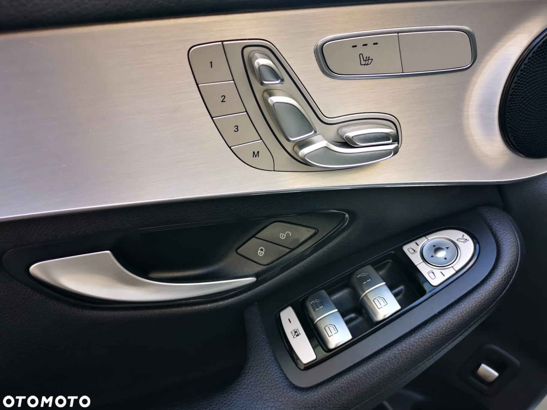 Mercedes-Benz GLC - 20