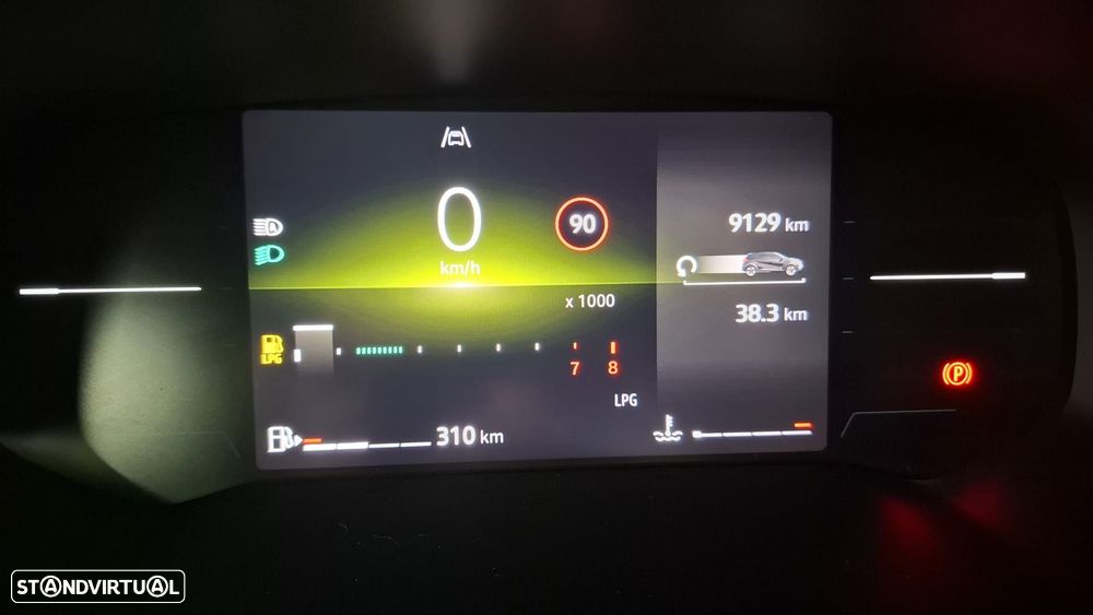 Renault Captur 1.0 TCe Evolution Bi-Fuel - 30