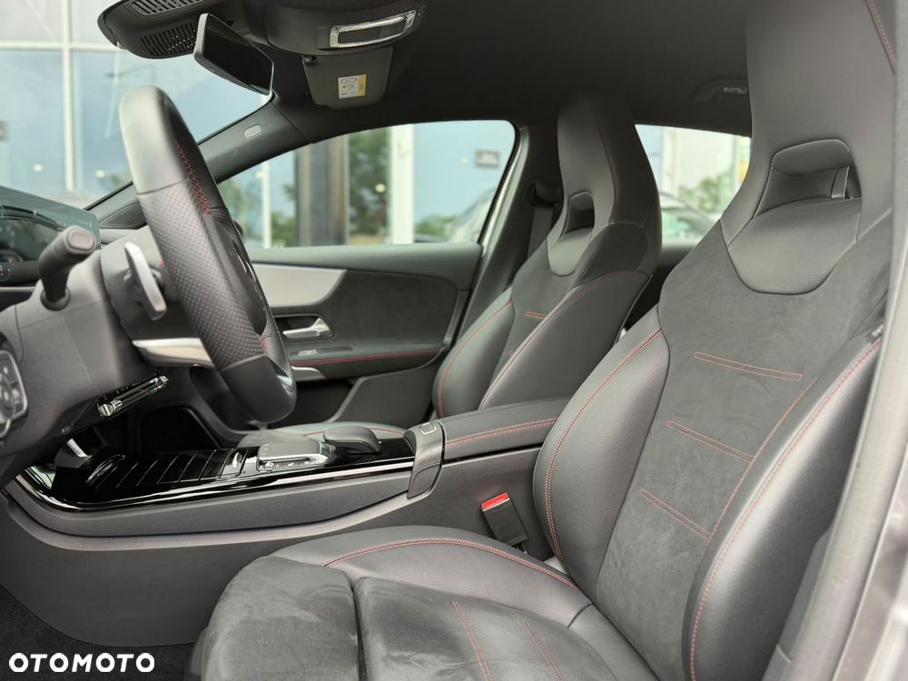 Mercedes-Benz Klasa A 200 AMG Line 7G-DCT - 14