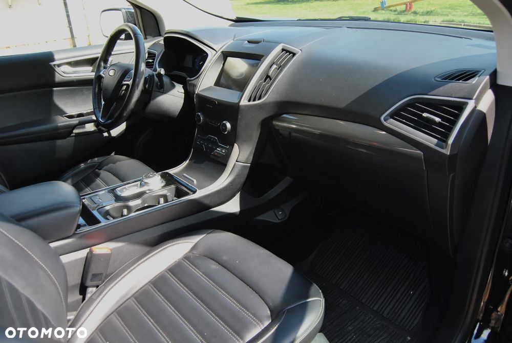 Ford Edge - 7