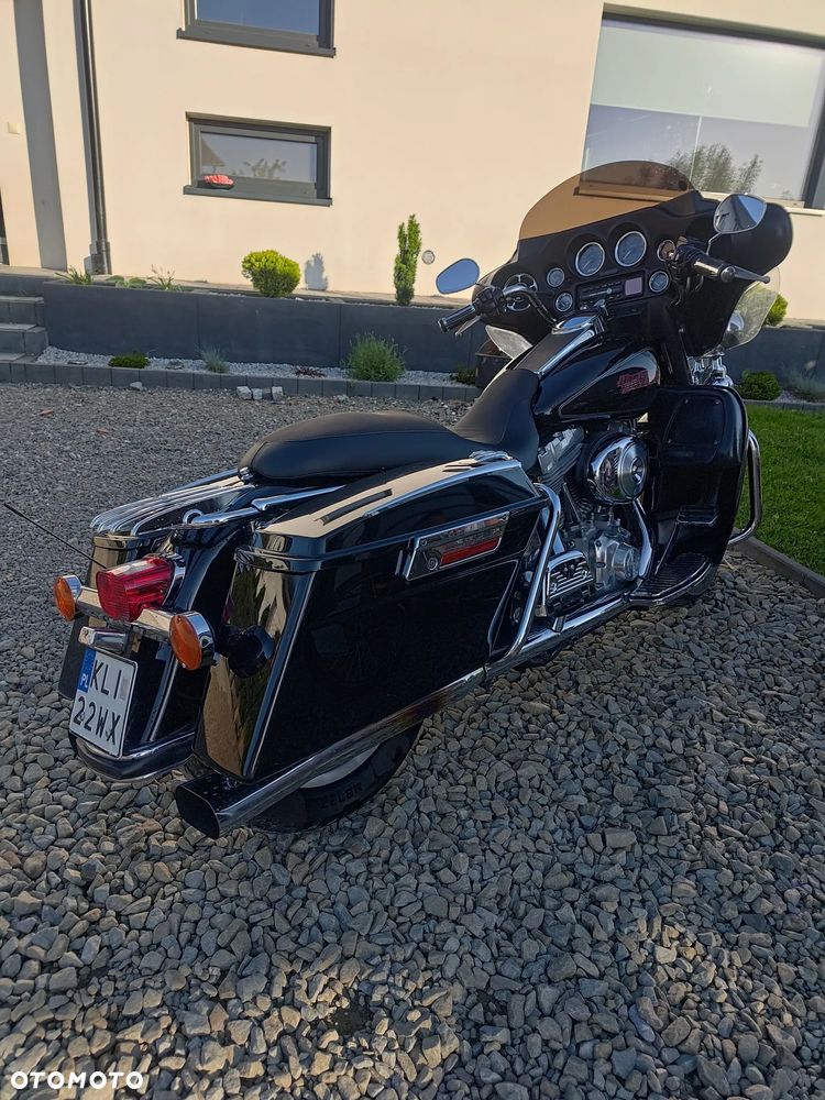 Harley-Davidson FLHT Electra Glide Standard - 5