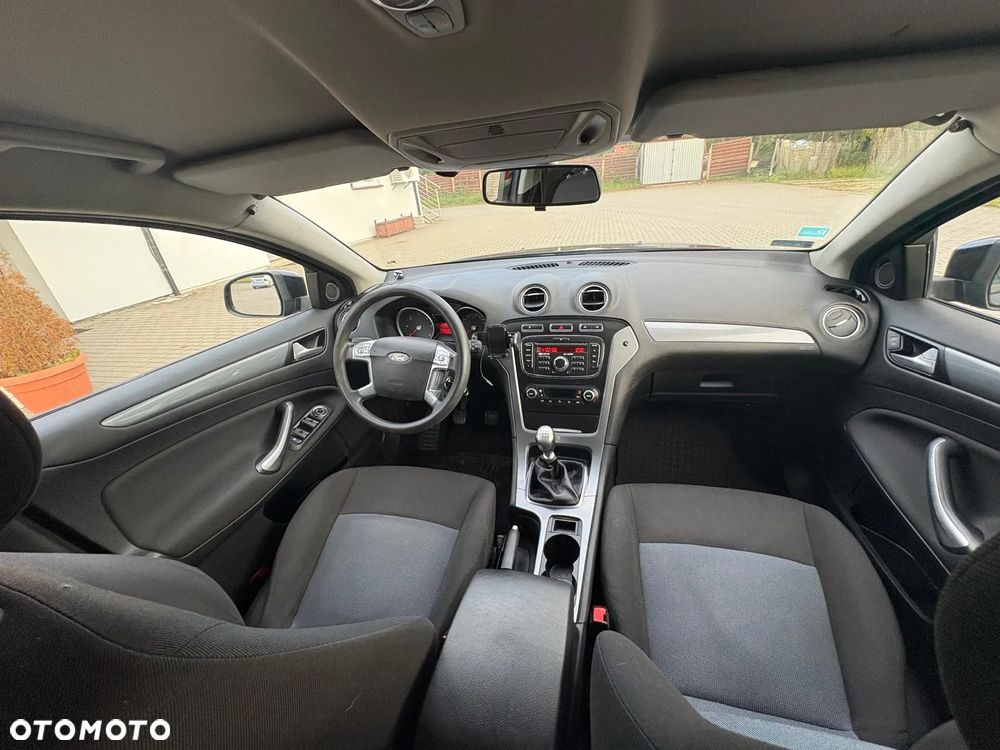 Ford Mondeo 2.0 TDCi Platinium X Plus (Titanium) - 18