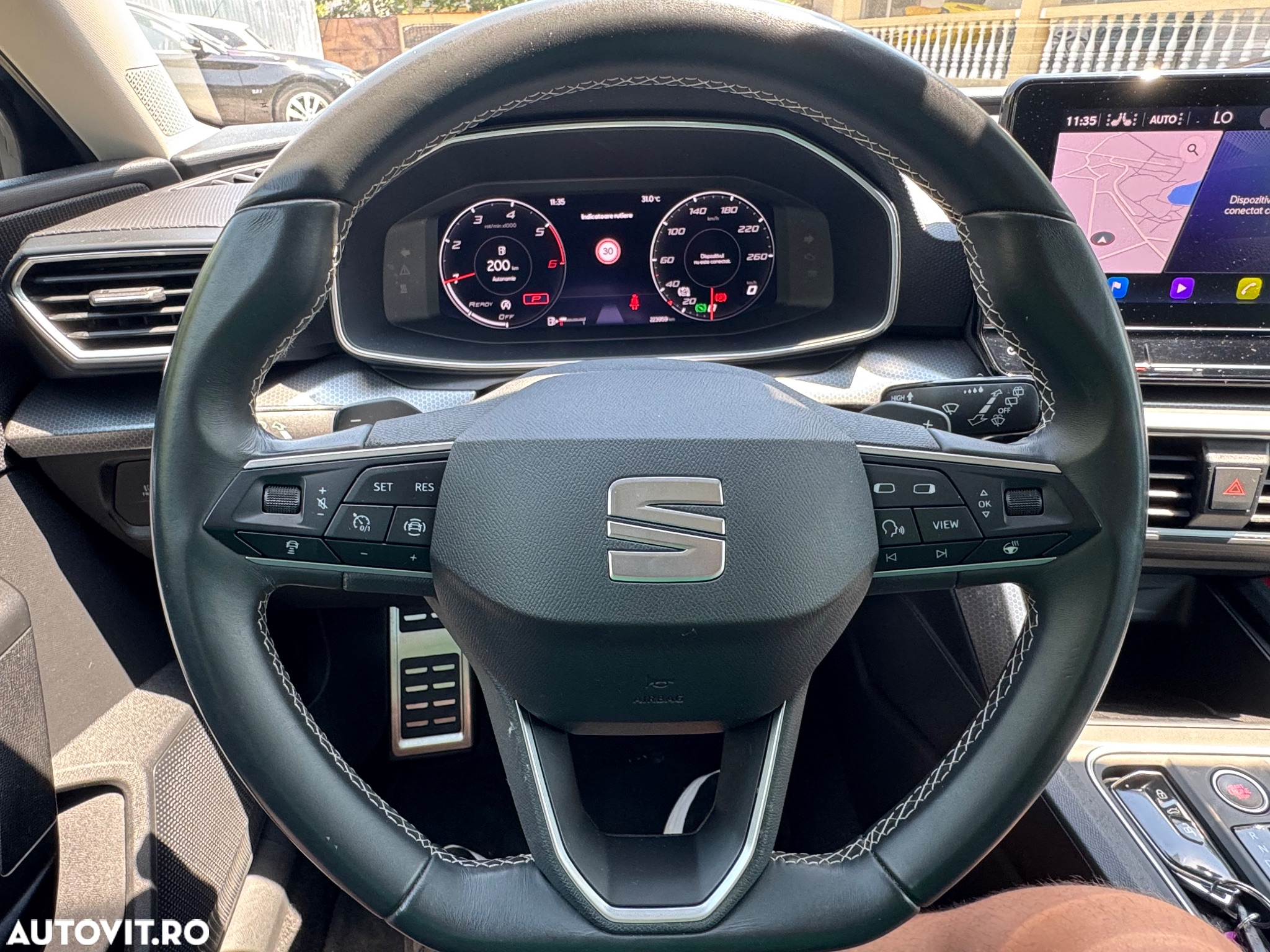 Seat Leon Sportstourer 2.0 TDI DSG Style - 17