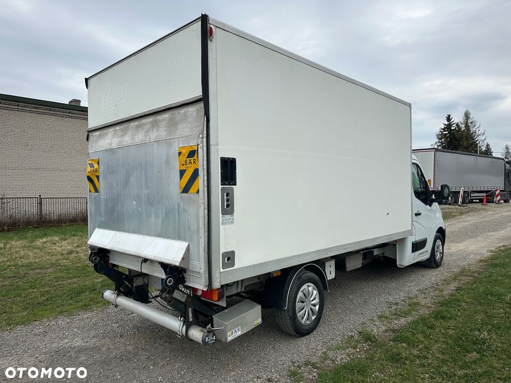 Renault Master - 15