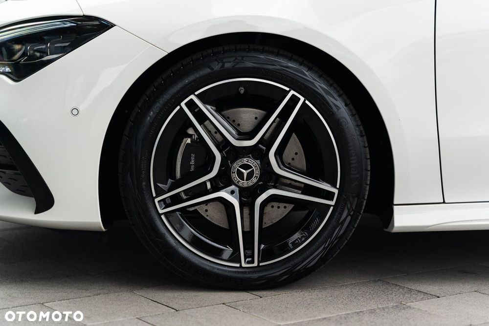 Mercedes-Benz CLA - 7