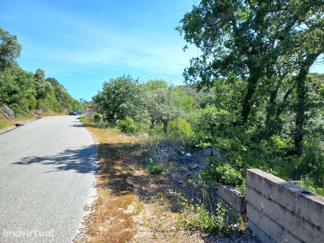 Moradia T2 para venda - Grande imagem: 2/18