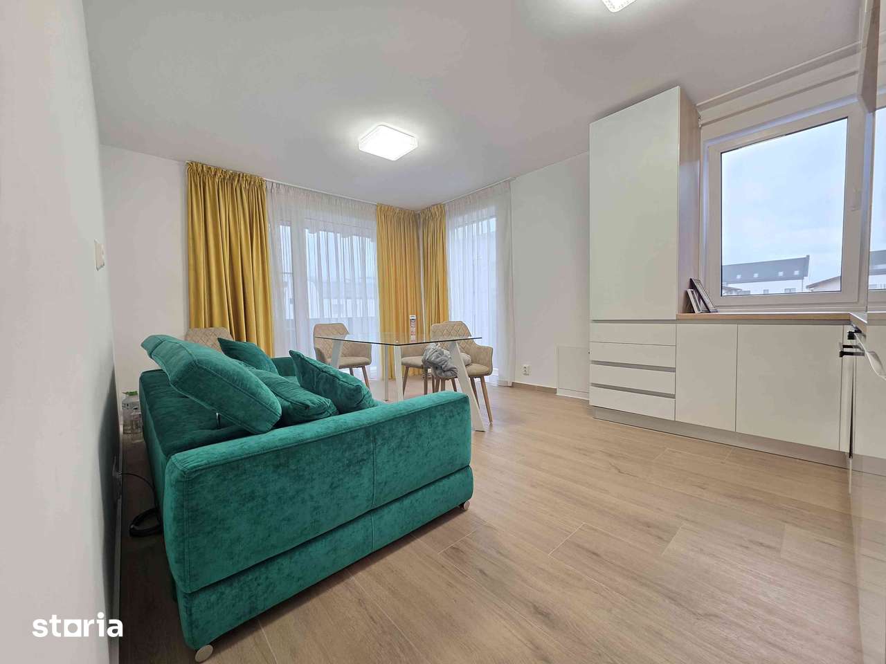 Apartament 3 camere de inchiriat Rasnov Covaciu — fotografia 1