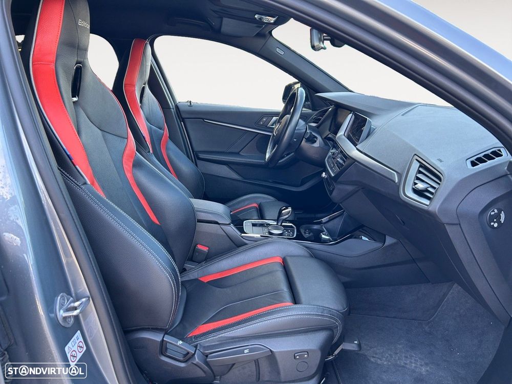 BMW 116 d Pack Desportivo M Auto - 15