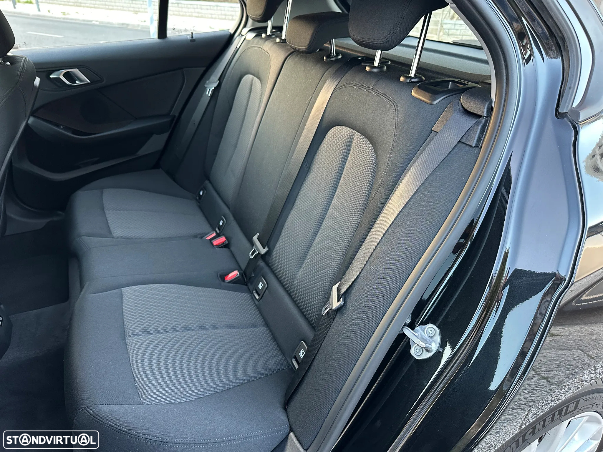 BMW 116 d Auto - 10