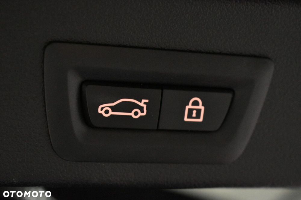 BMW X5 xDrive25d - 24