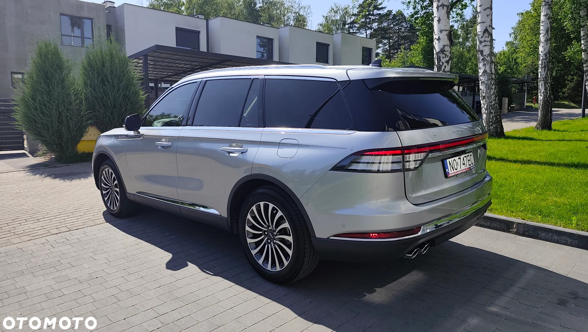 Lincoln Aviator - 19