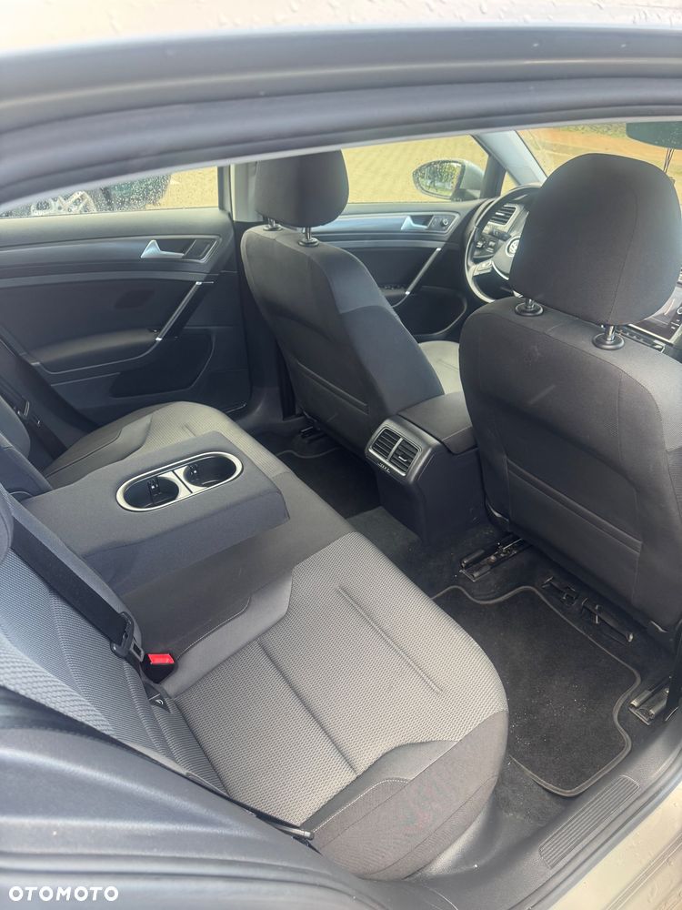 Volkswagen Golf 1.0 TSI BMT Comfortline - 6
